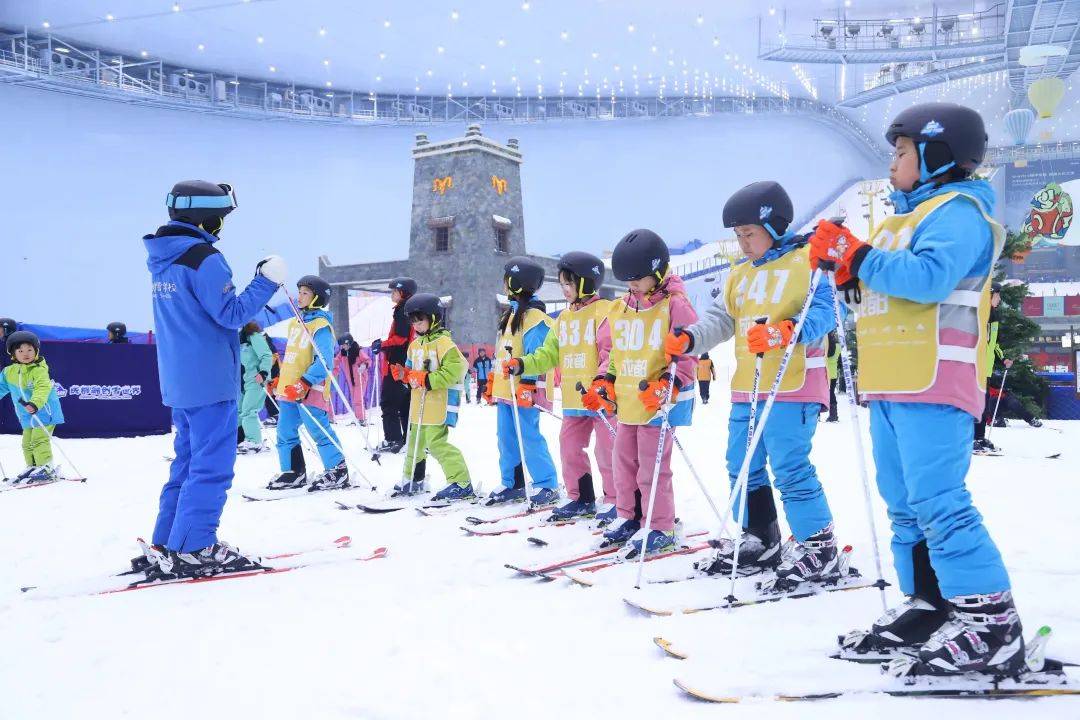 夏天在最大的室内滑雪场里体验一番热雪奇迹！谈球吧体育(图7)