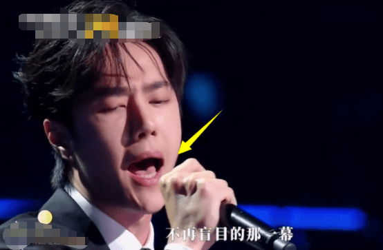 王一博大湾区音乐会陷假唱话筒未到嘴边歌声依旧网友：太丢人