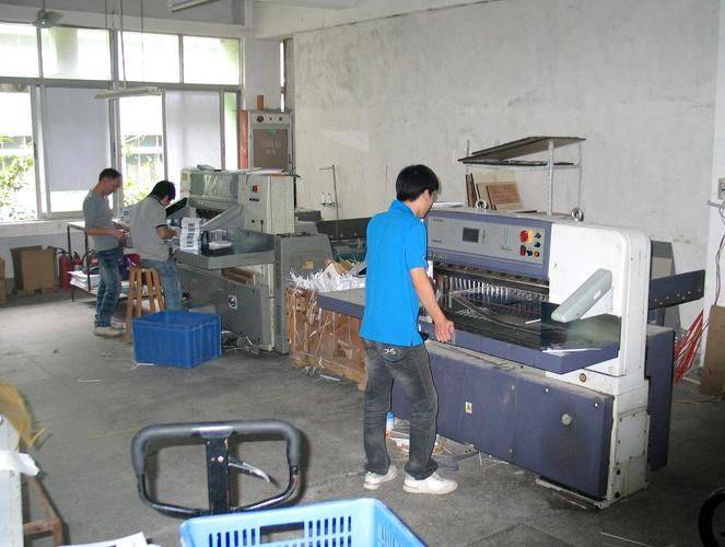 鱼泡网切纸工招聘平台_招工_切纸工包吃住招聘信息