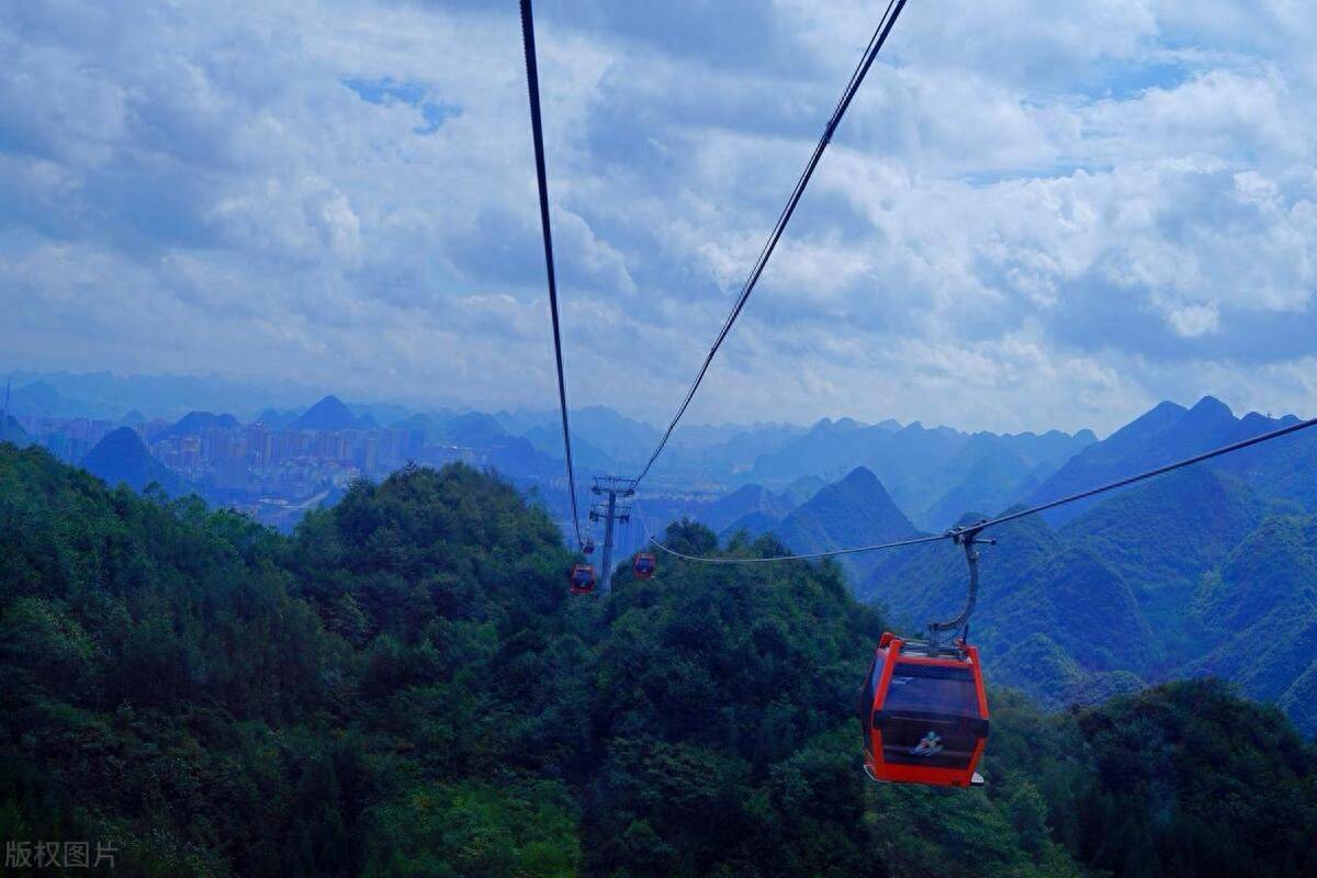 探索贵州之美：六盘水梅花山旅游攻略