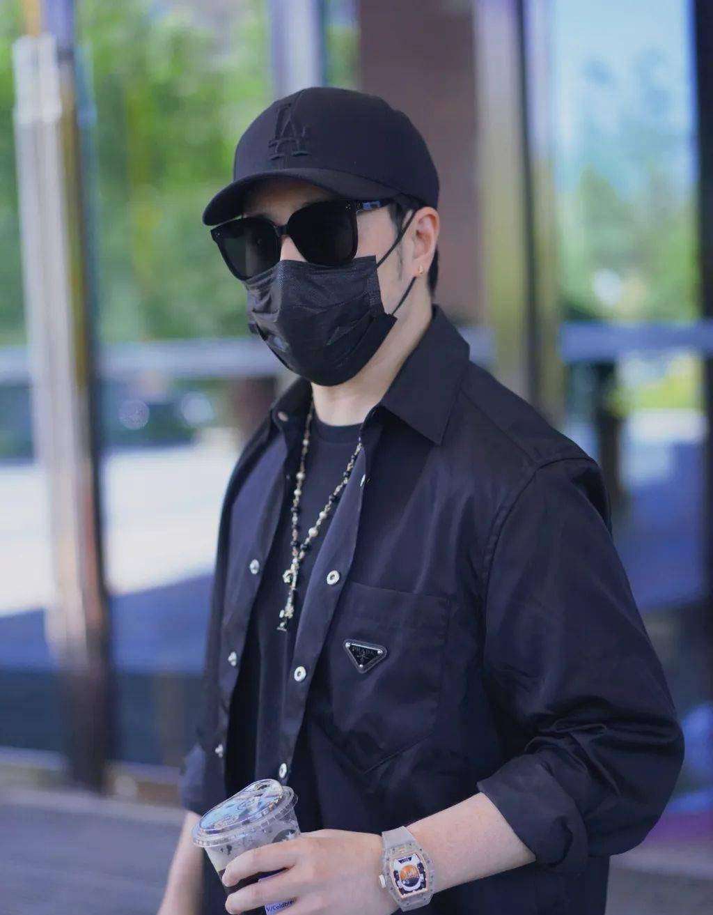 ����ش�4000��ı�¼�ơ�����˵���۷�Ծ���