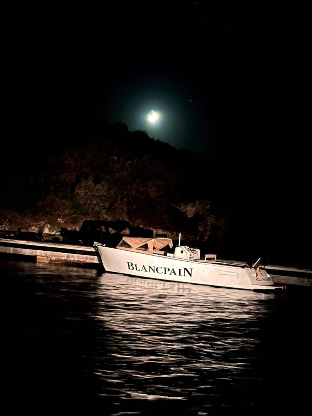 ������ʮ�x�ֳ�������Ʒ!�����Ϸ�,�ͻ��������ĵ�һ���֤����