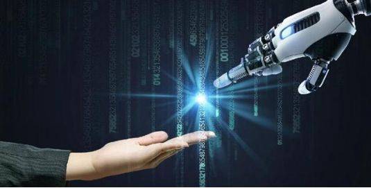 ChatGPT能抢饭碗吗?人工智能时代,人类与AI的互补关系何在? ChatGPT能抢饭碗吗?人工智能时代,人类与AI的互补关系何在?