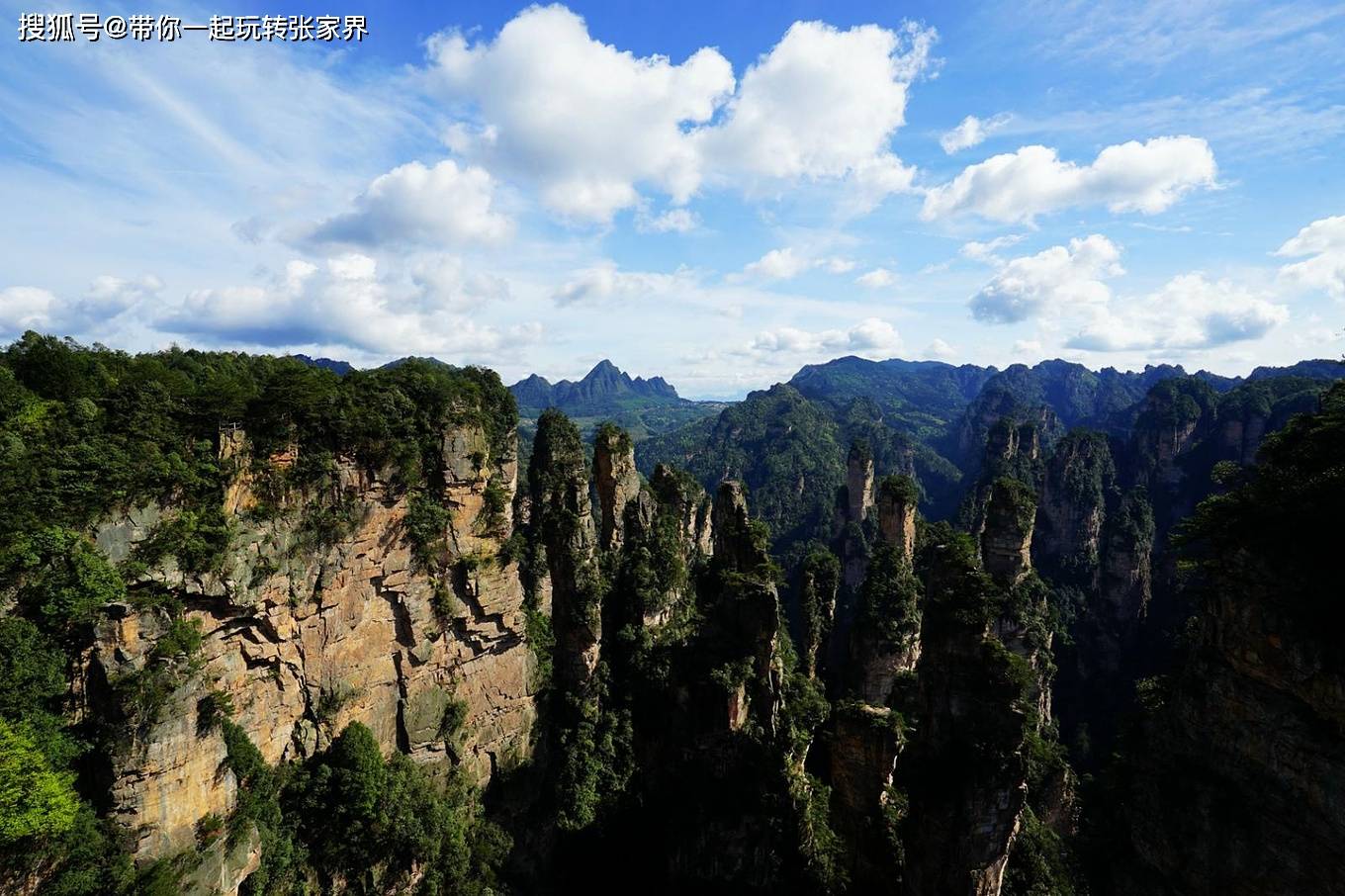 国内景区旅游天花板张家界天门山凤凰古城5日游攻略