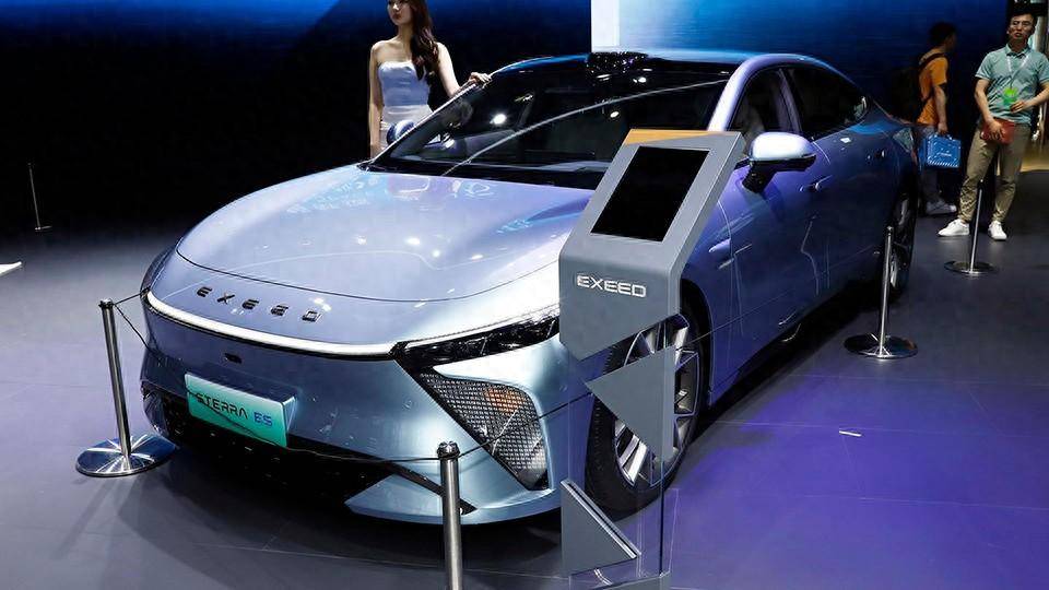 2024是磷酸铁锂电池年，宁德时代明年帮奇瑞追上比亚迪？