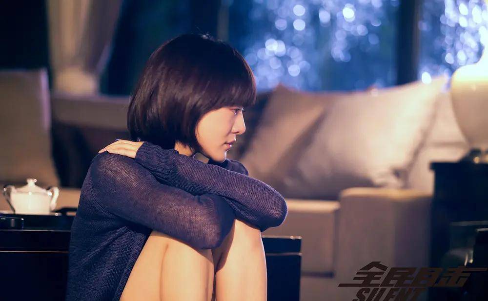 原创“小姨妈”邓家佳的华丽逆袭，从《爱情公寓》小配角到悬疑片女王
