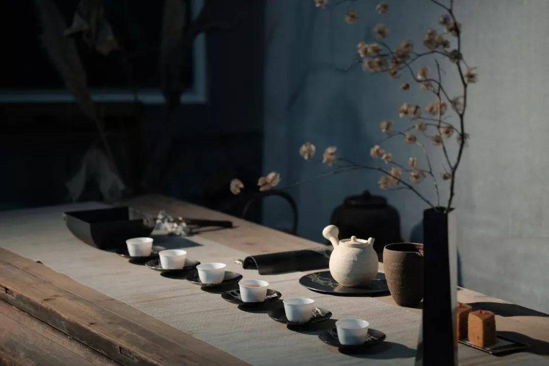 修身,养性 . . . 一盏茶