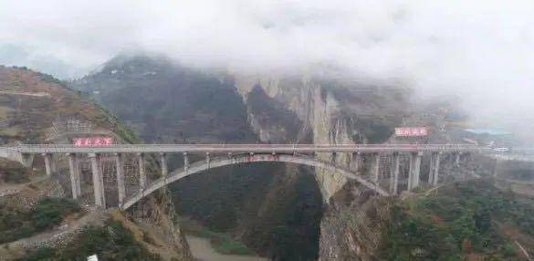 叙永各乡镇gdp_兴国县各乡镇总地图(3)