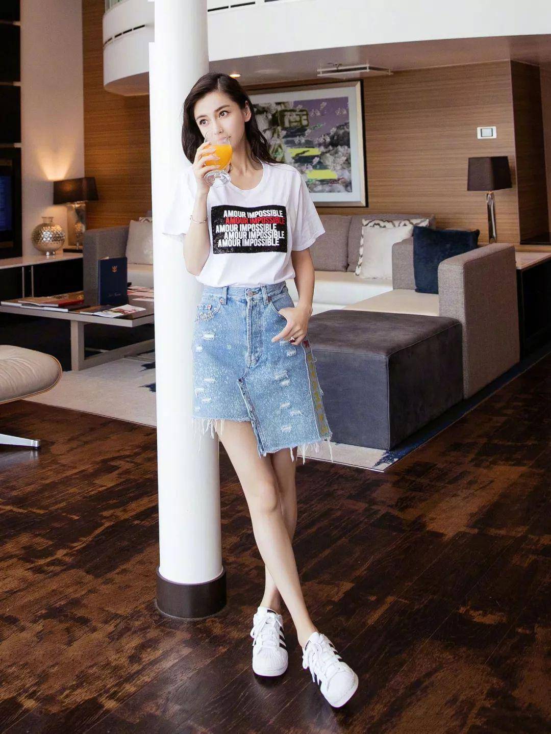 时尚穿搭视频大全女士 d8c835266c3345218151f6728c2a649e.jpeg