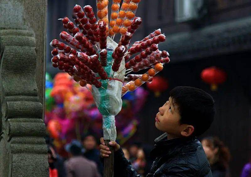 竹签儿糖葫芦怎么搭_冰糖葫芦图片