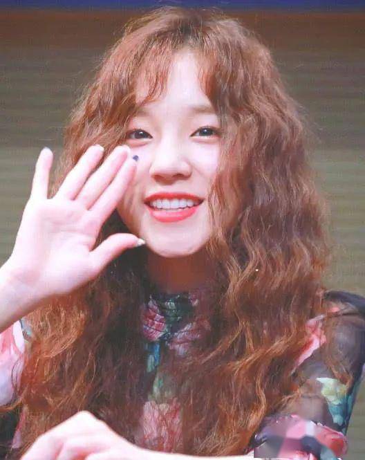 圆脸比瘦绝不会输陈芊芊才80斤被嘲胖?get这3点