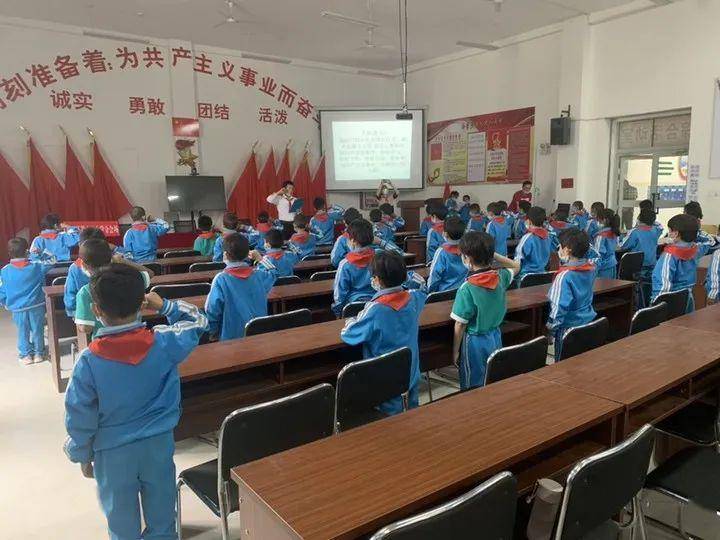 且末县第十二小学