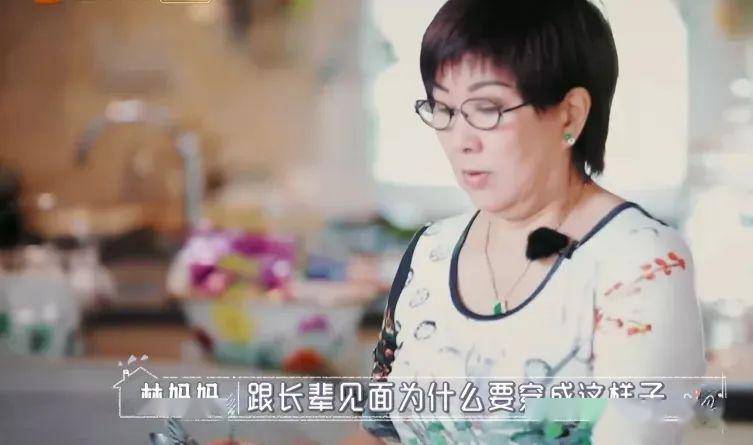 嫁给林志颖12年，生下3个儿子，她终于崩溃痛哭：你弱的时候，坏人最多！