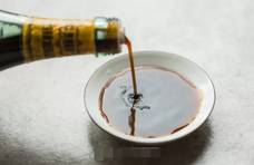 辣酱油既不辣又根本不是酱油，为什么会叫这个名字，还让上海人情有独钟？
