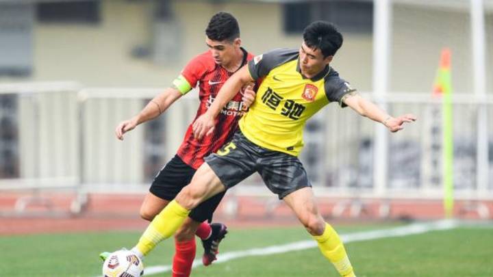 奥斯卡当选海港4-0蓉城全场最佳,是实至名归吗?
