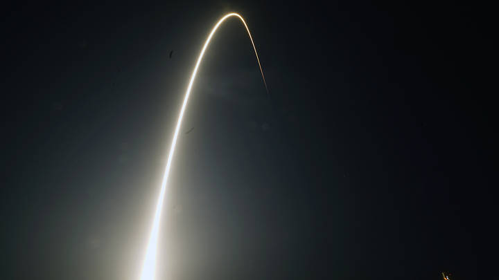 美军援乌,是送上四五百套星链吗?