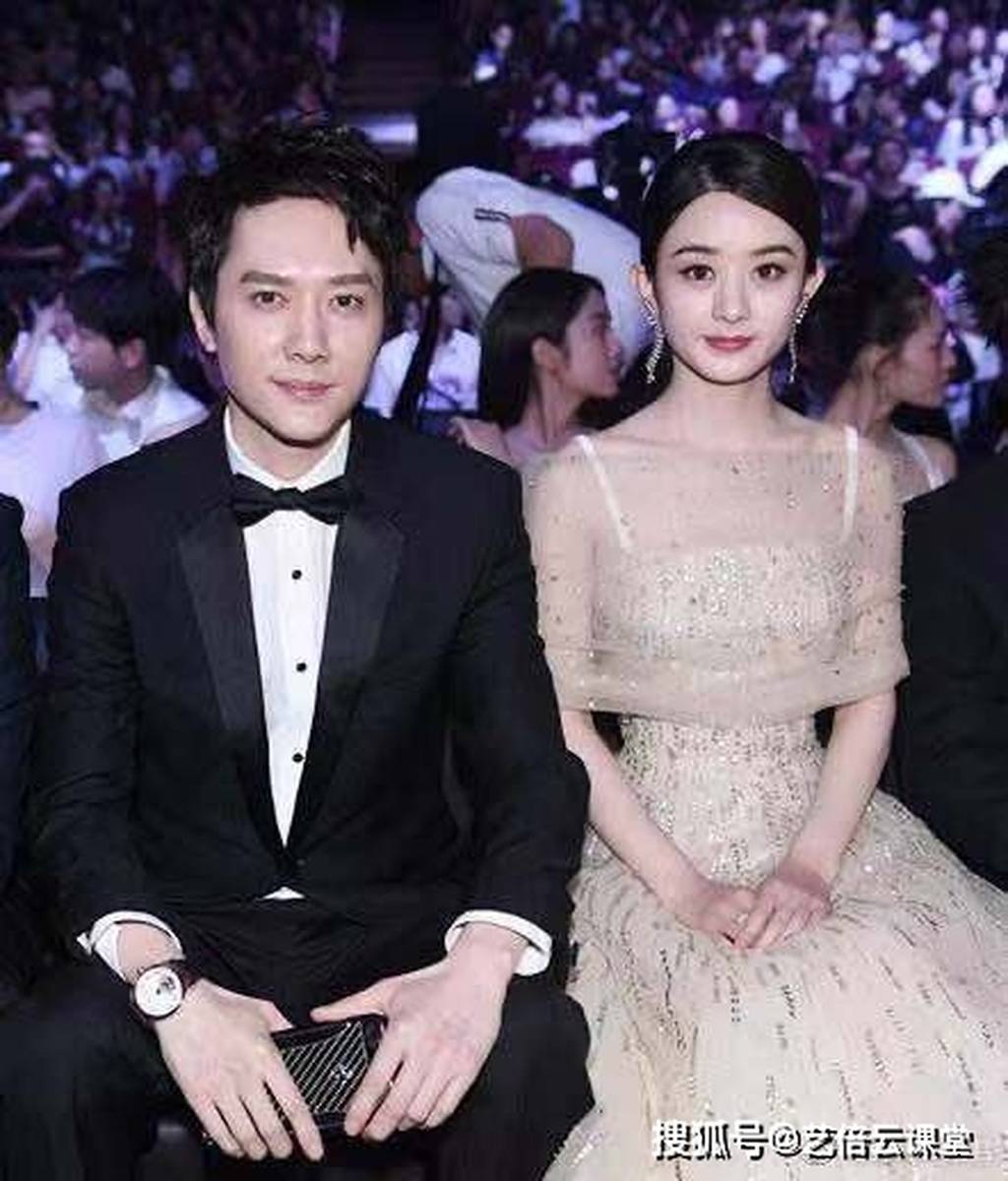 冯绍峰赵丽颖官宣离婚 | 因工作聚少离多