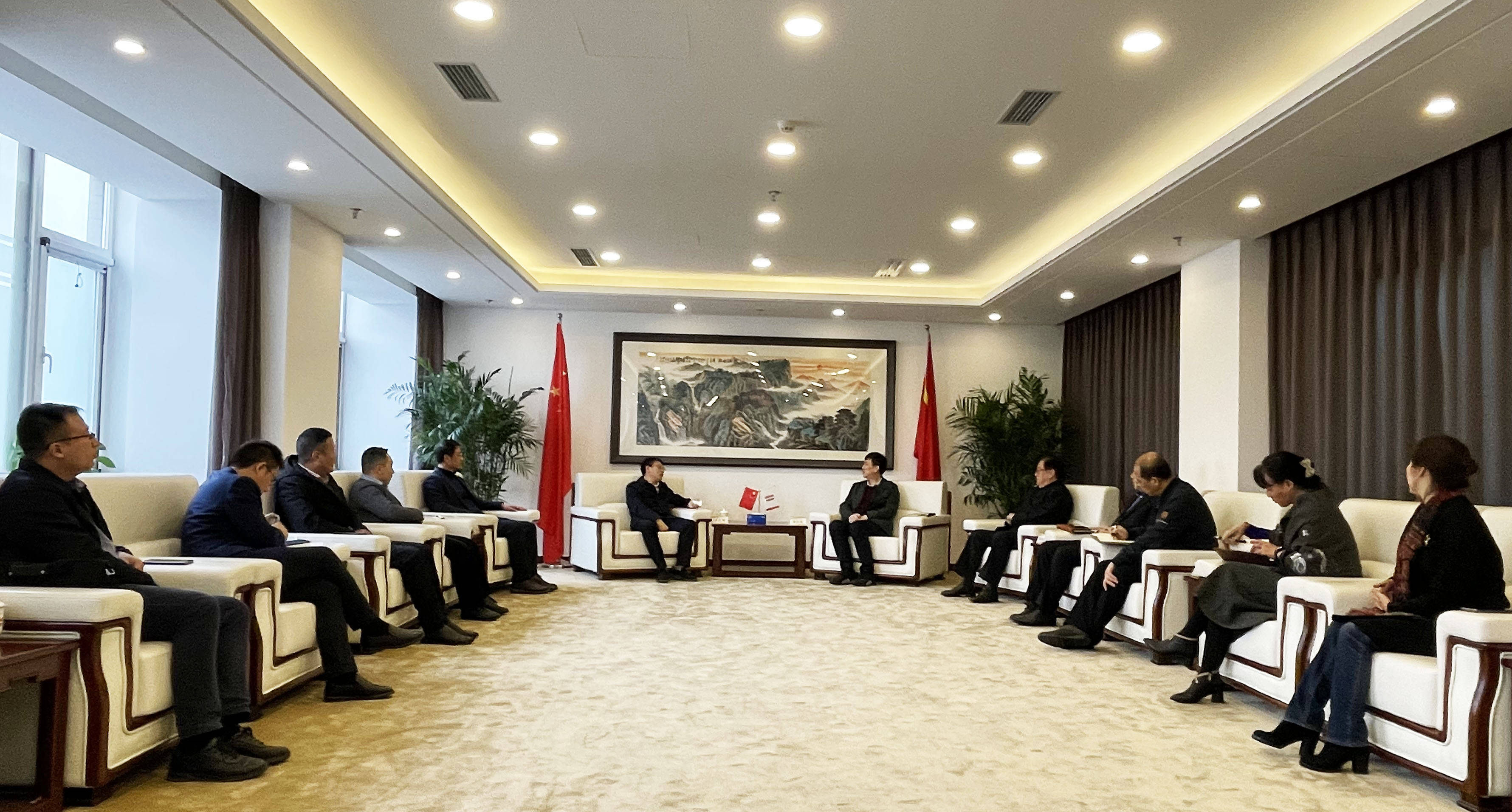 宁德市副市长吴允明到访集团