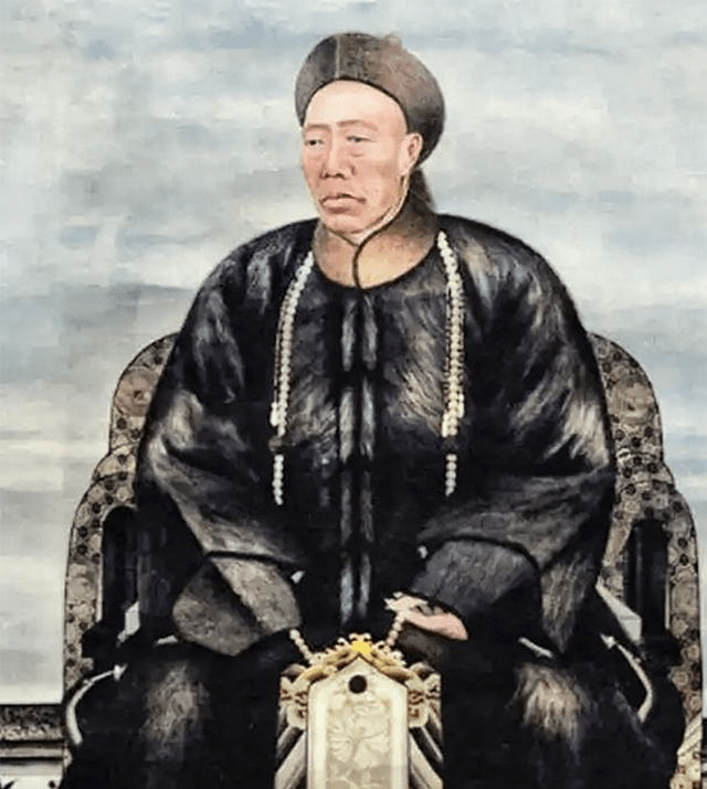 老照片:清朝大太监李莲英,陪伴慈禧50多年,图7是他的翡翠戒指