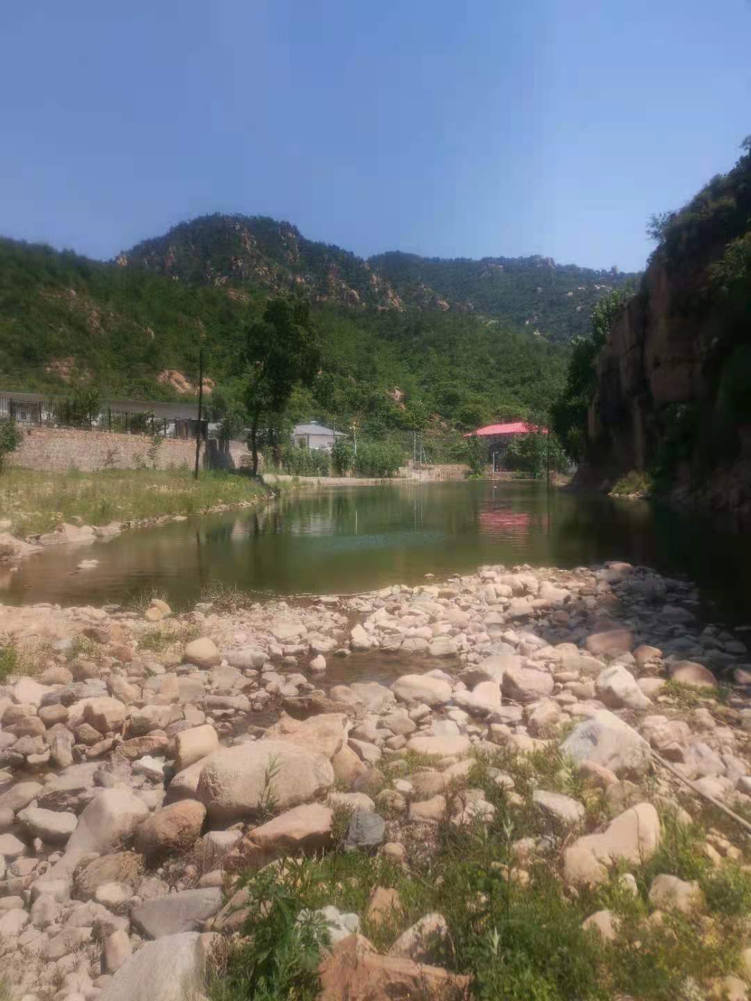 秦皇岛的世外桃源小河峪村_抚宁