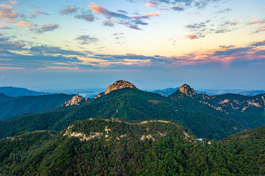 中国第五大岩石地貌、奇异秀美的山川灵韵，蒙阴那些好风光必然不克不及错过！