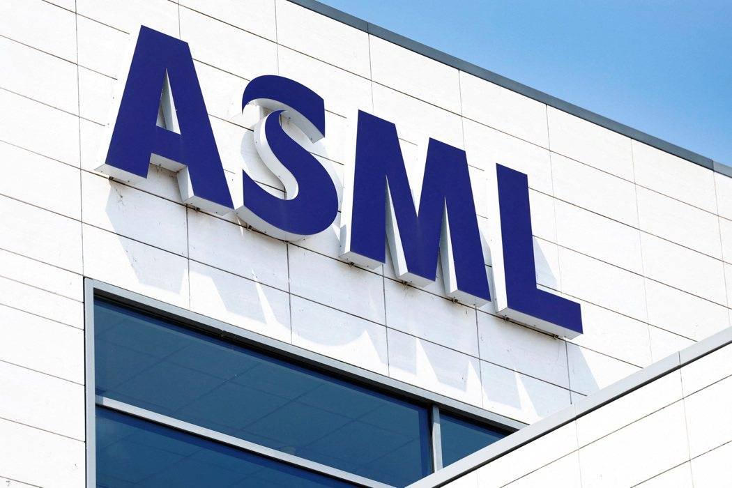 ASML上季订单额大增20%超预期 DUV设备供不应求 | 百能云芯