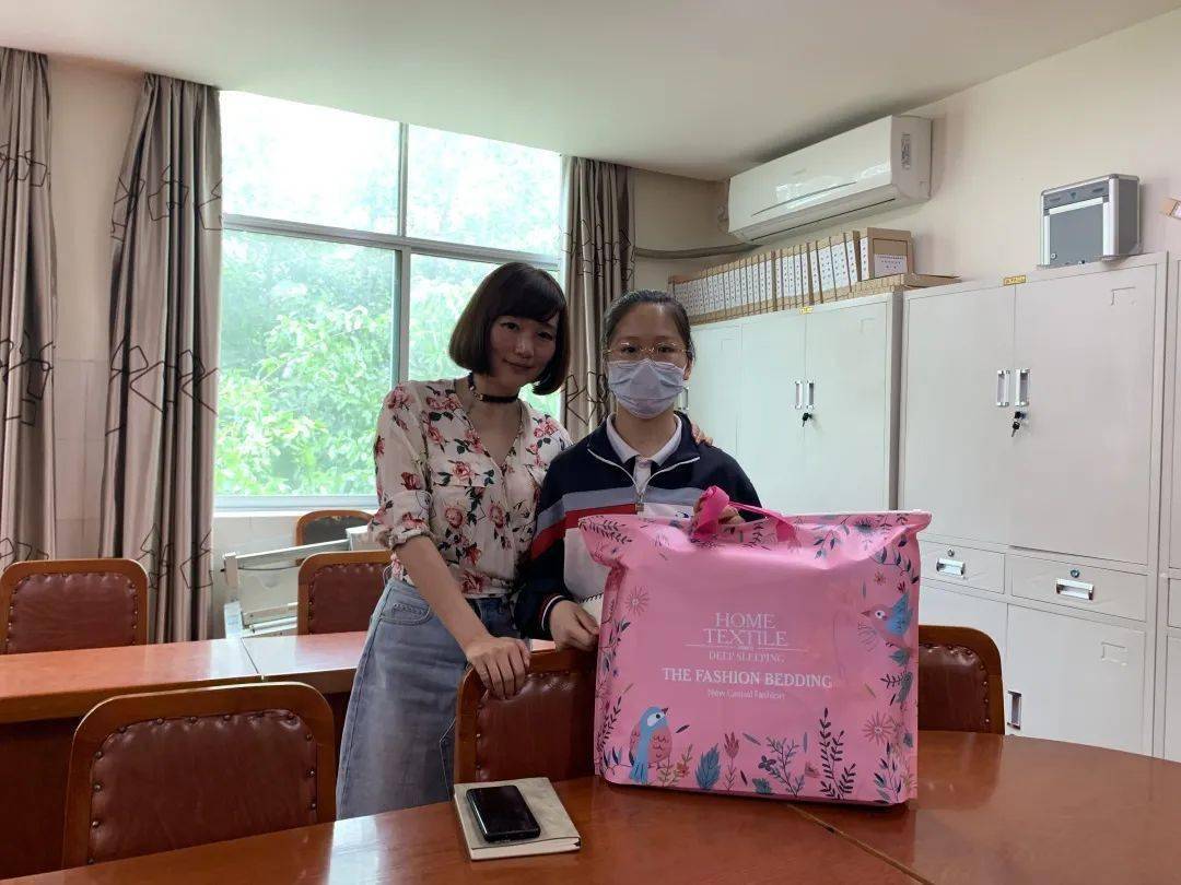 2020年利州区gdp_再见2020你好2021图片(3)