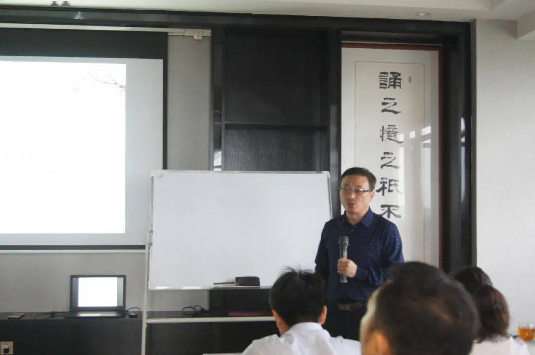 健坤董事长_健坤外国语学校刘小雪(2)