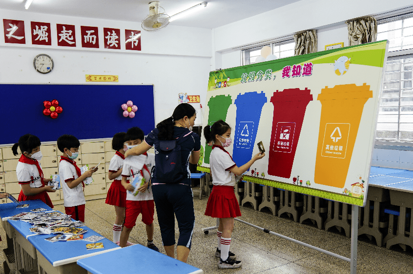 【晋江第二实验小学"疫"样六一"童"样精彩