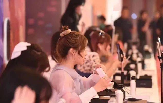 全国700+门店，关店率不到8%，这家企业为什么能逆势增长？