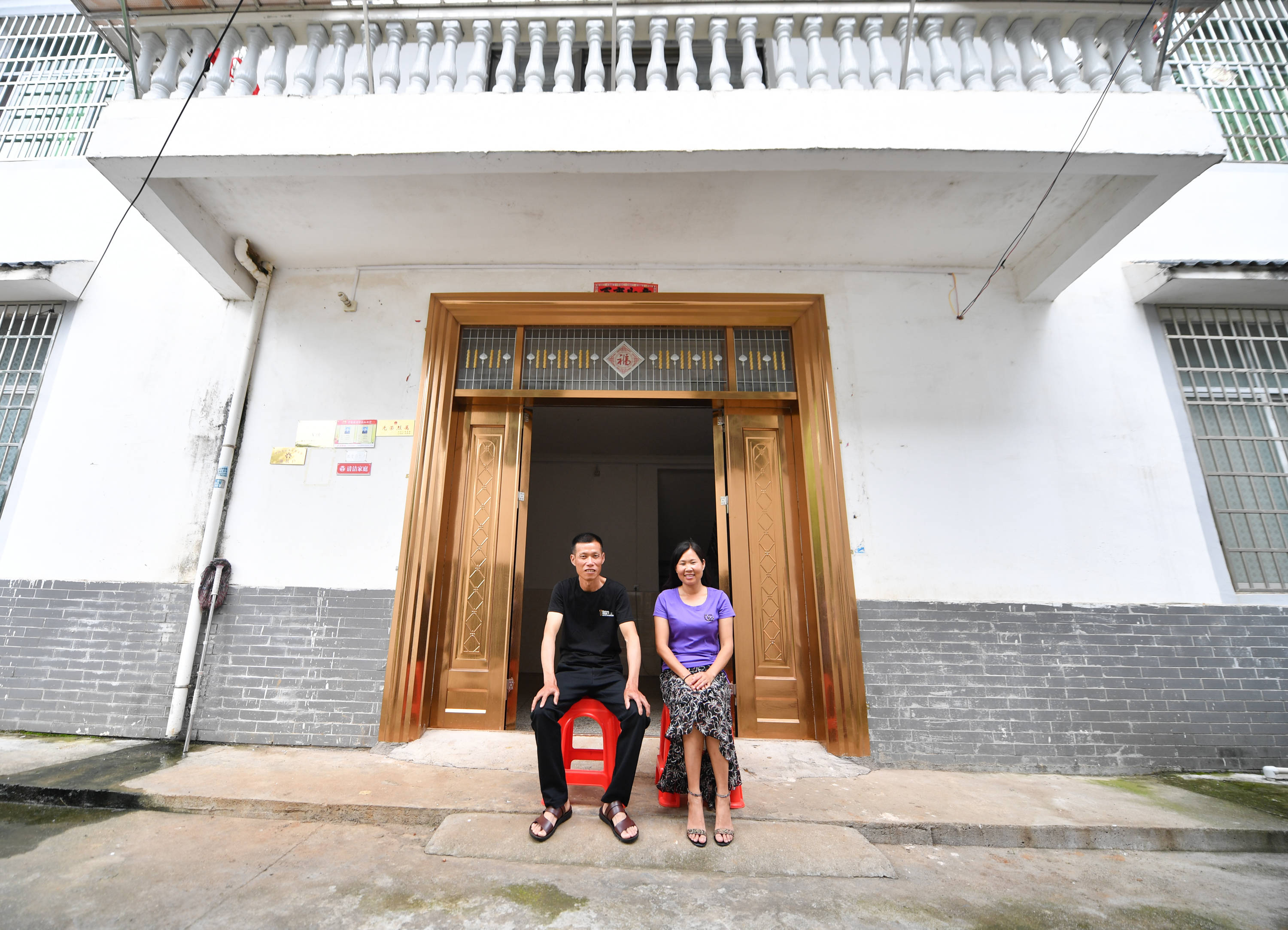 旅游|老矿工“演”出脱贫新生活