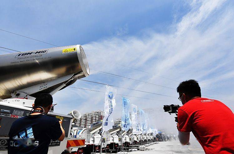 空气|投资7400多万 百台纯电动抑尘车房山上岗