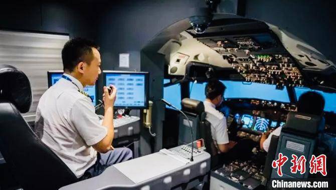 跨境|广州首届直播节空港分会场开播 超值体验航空生活