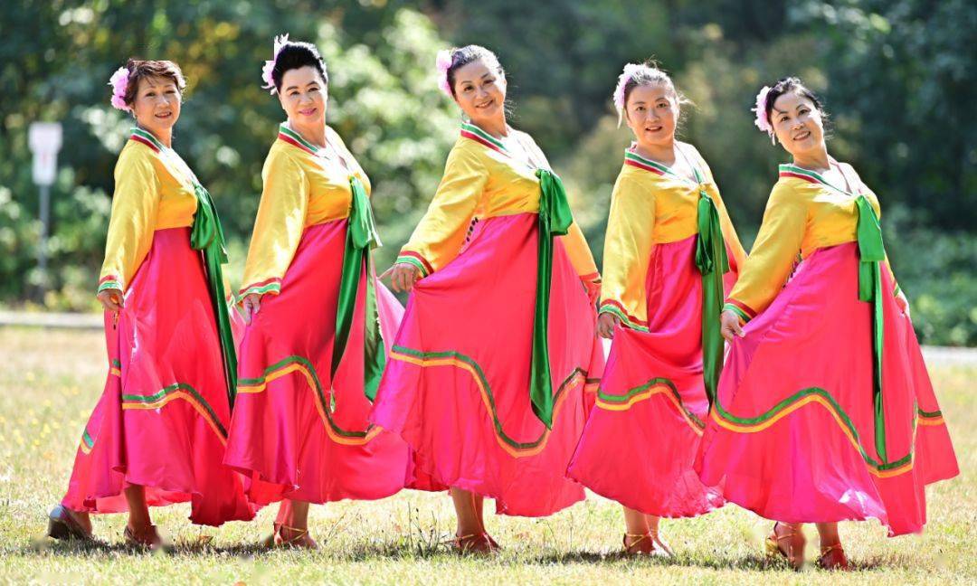 培养舞感的方法 e2ff87d5cd5144f08bd3999f3d46372e.jpeg