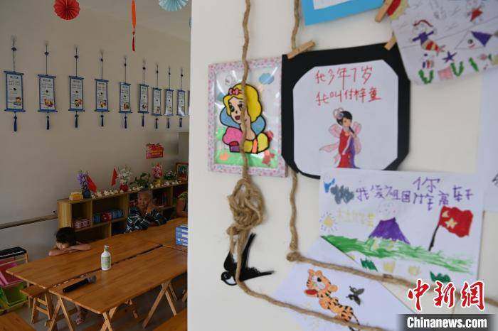 四川遂宁“童伴妈妈”：用关爱为留守儿童点亮心灵的“灯”