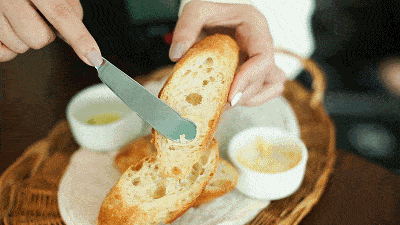 希望那些忙碌的人们,能将怡宴当成一个避风港,可以坐下来静心享受美食