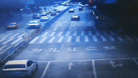 违法车辆号牌:桂btk639