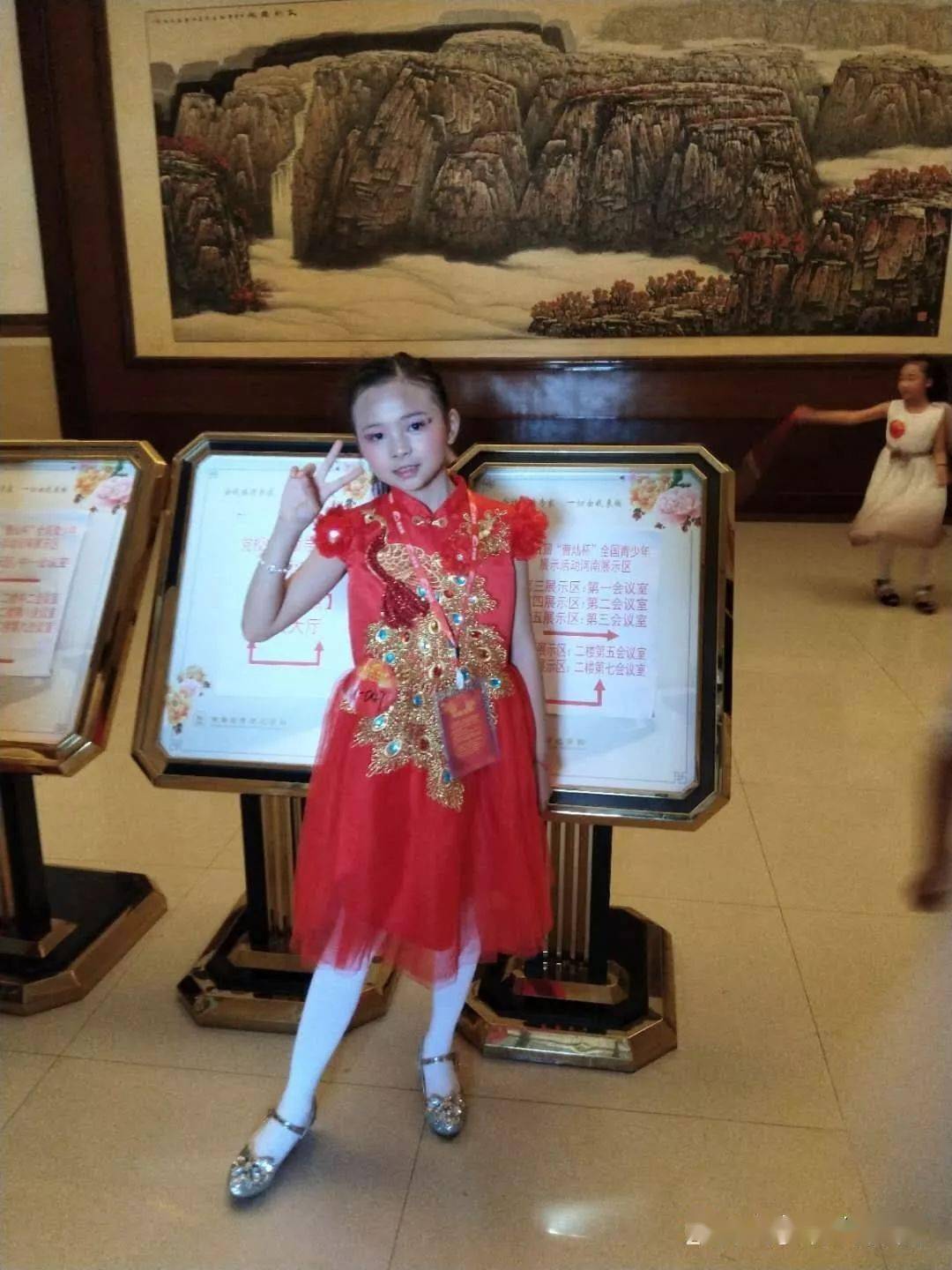 曹灿杯第五届全国朗诵大赛,我校学员;蒋宜霖荣获全省银奖殊荣丹辉语言