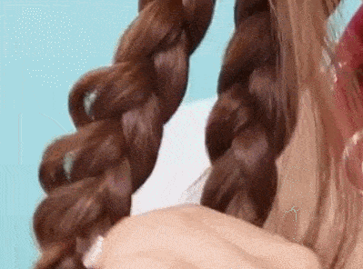 这个夏天什么发型最出圈?来个赵露思同款羊角辫