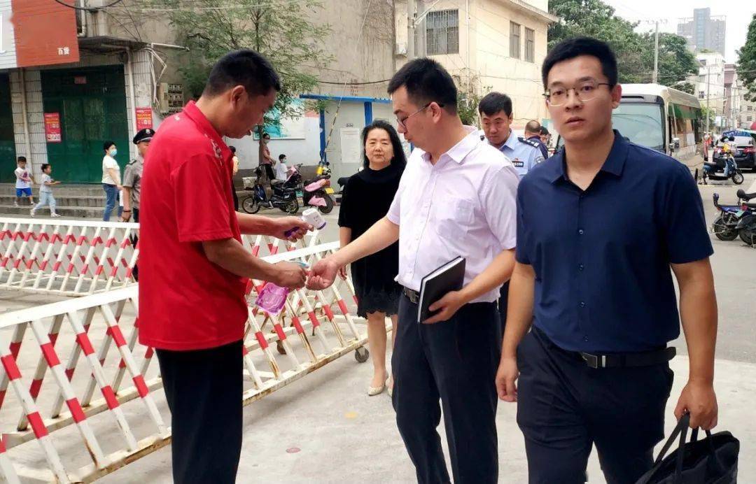 郑州市人大常委会副主任,荥阳市委书记宋书杰深入荥阳
