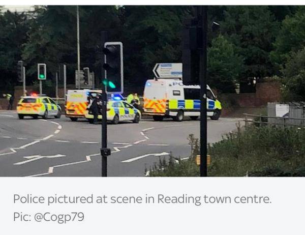 约翰逊|英国发生持刀行凶事件！示威活动现场出现持刀伤人事件 英国首相约翰逊20日深夜就此事发声！