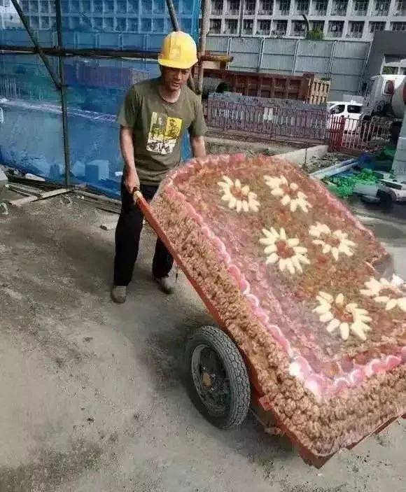 ps搞笑恶搞:求大神把该挺的地方p出来.