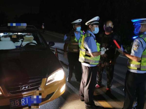 自己怎么测酒驾 32ddf9d5ad0b4c85a9fe8bbdb0d65654.jpeg