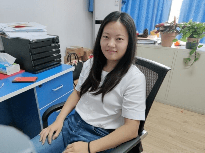 万珊土木与建筑工程学院辅导员迎新,毕业,四年的大学生活已经结束,又