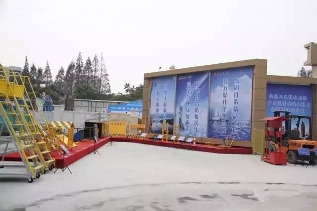这工地肯定是女项目经理干的 ...