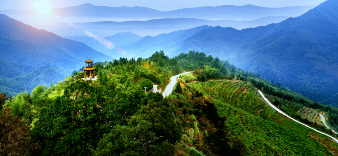 乡村旅游 ▲芦溪县推进农旅融合,城乡融合,围绕新兴网红打卡地紫溪