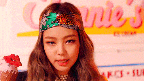 blackpink回归,我扒了她们出道以来的180 套mv造型_lisa