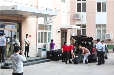 考试中心|北京交警接考生及家长求助11起