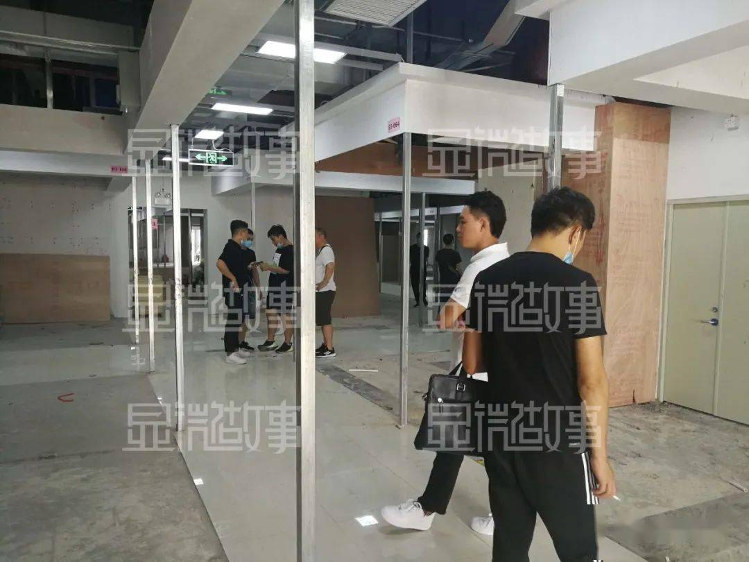 “美妆圣地”华强北：供货全国网红，没100万别