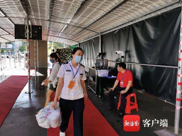 大军|高考首日 海南各路“陪考大军”多措并举为考生保驾护航